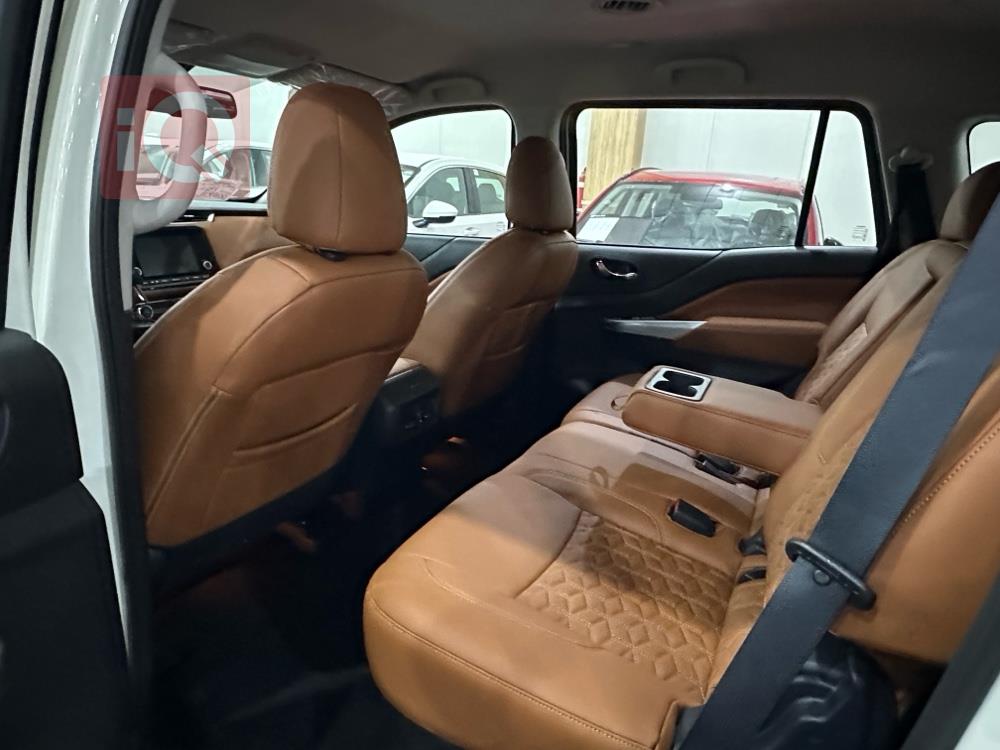 نیسان ئێکستێرا